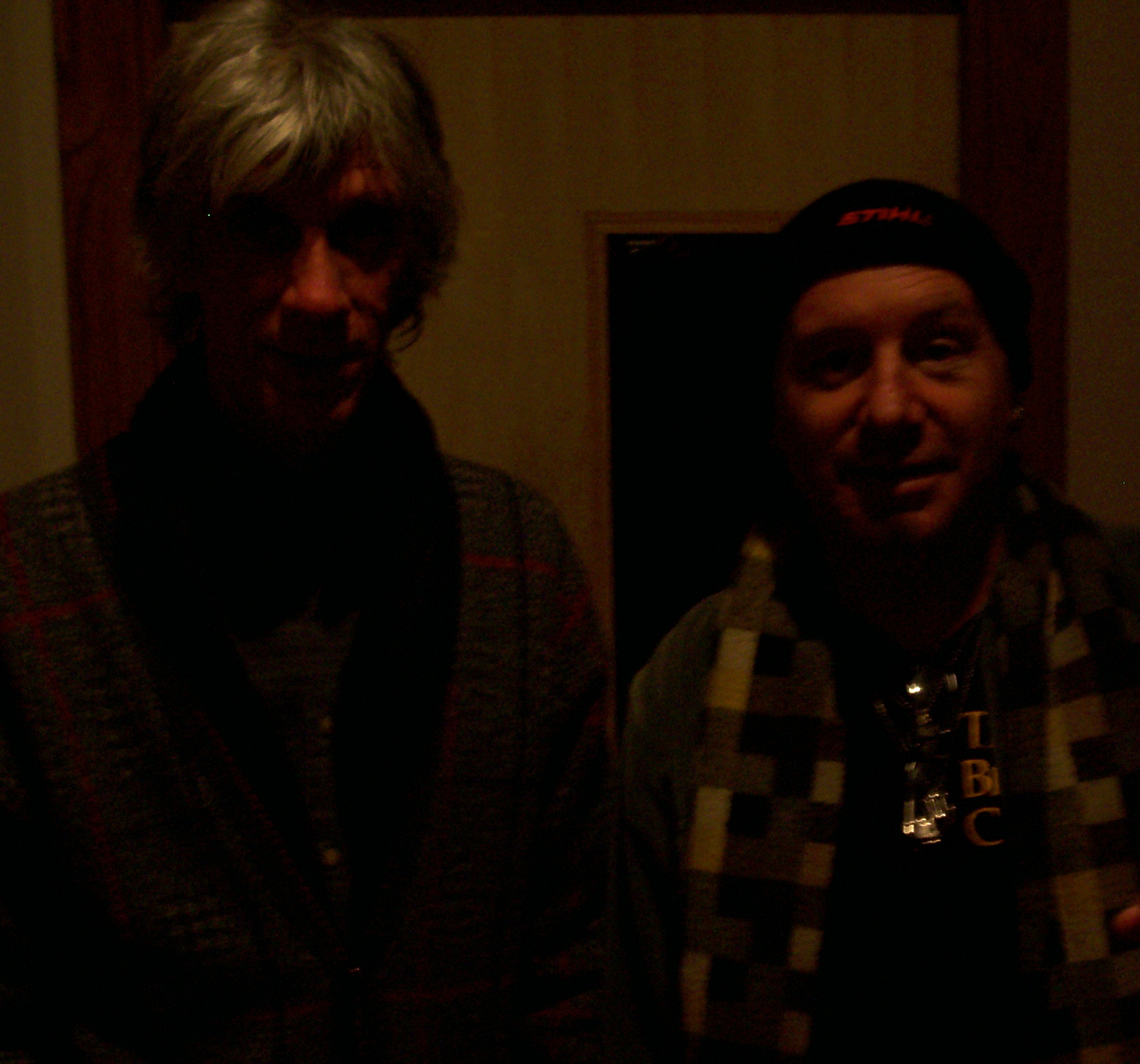 roger-and-rick-late-night-recording-in-nashville-cue-the-birds-indeed